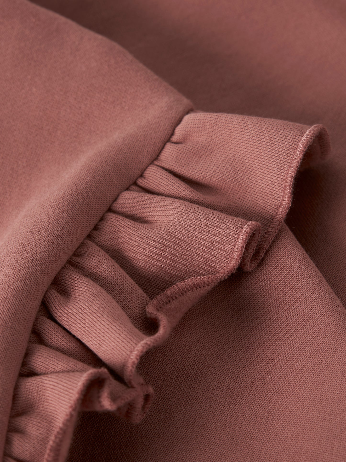 Bärechind Sweatshirt von Lil'Atelier mit Rüschendetail, Detailansicht