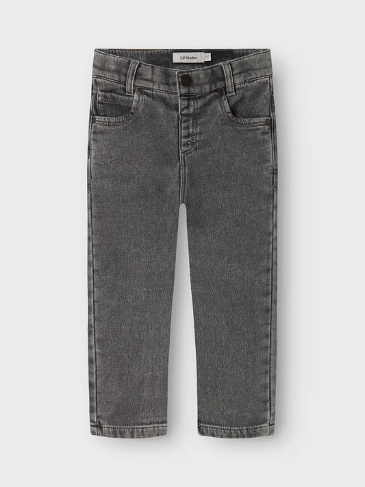 Graue Kinderjeans aus Baumwolle von LIL'ATELIER, flachliegend – bei Bärechind in Winterthur, Zürich Schweiz erhältlich.