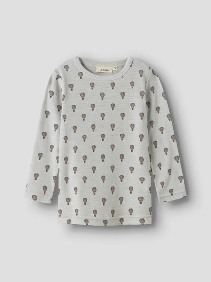 Merino Langarmshirt mit Heissluftballonprint in Oyster Mushroom, Vorderansicht