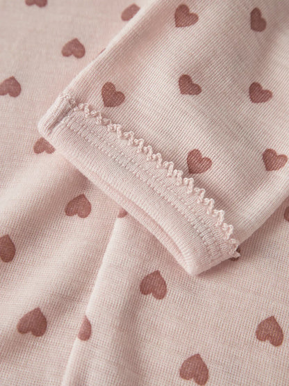 Bärechind Lil'Atelier Merino Legging, Detailansicht des Herzchenprints