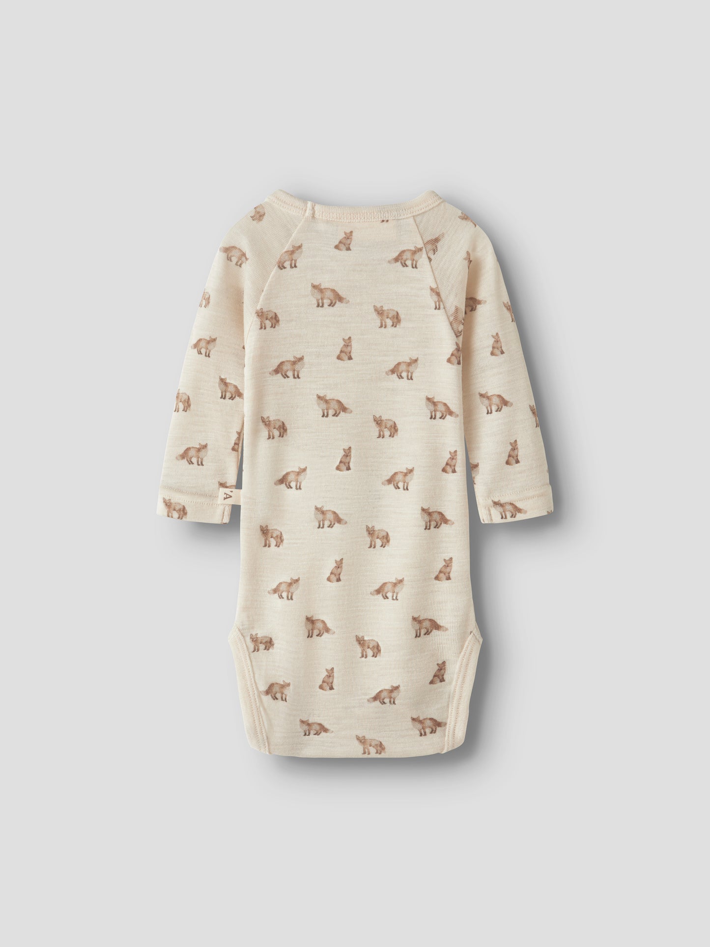 Rückansicht des Merino/Modal Langarmbodys mit Fuchsprint, Turtledove