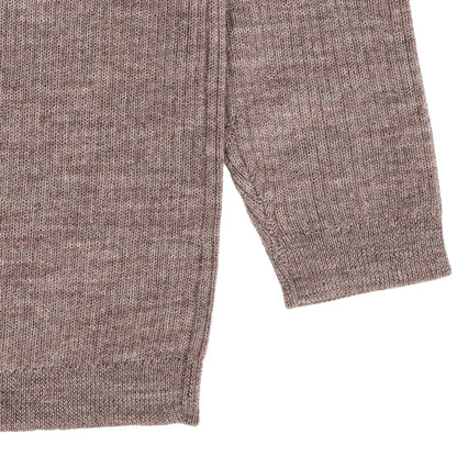 Detailansicht des Ärmels einer natur melierten Merino Rib Strickpullover aus Merinowolle, Copenhagen Colors, im Bärechind in Winterthur, Zürich Schweiz