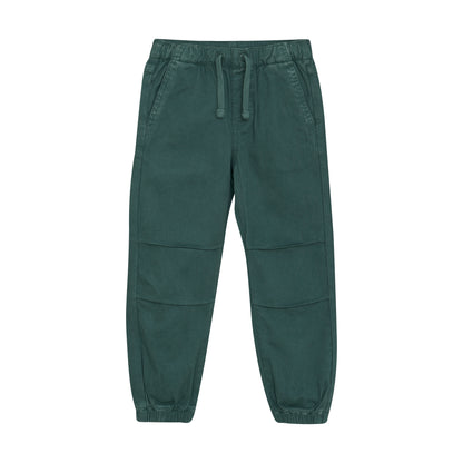 MINYMO Kinderhose aus Baumwolle in schönem Grün – erhältlich bei Bärechind in Winterthur, Zürich Schweiz.

