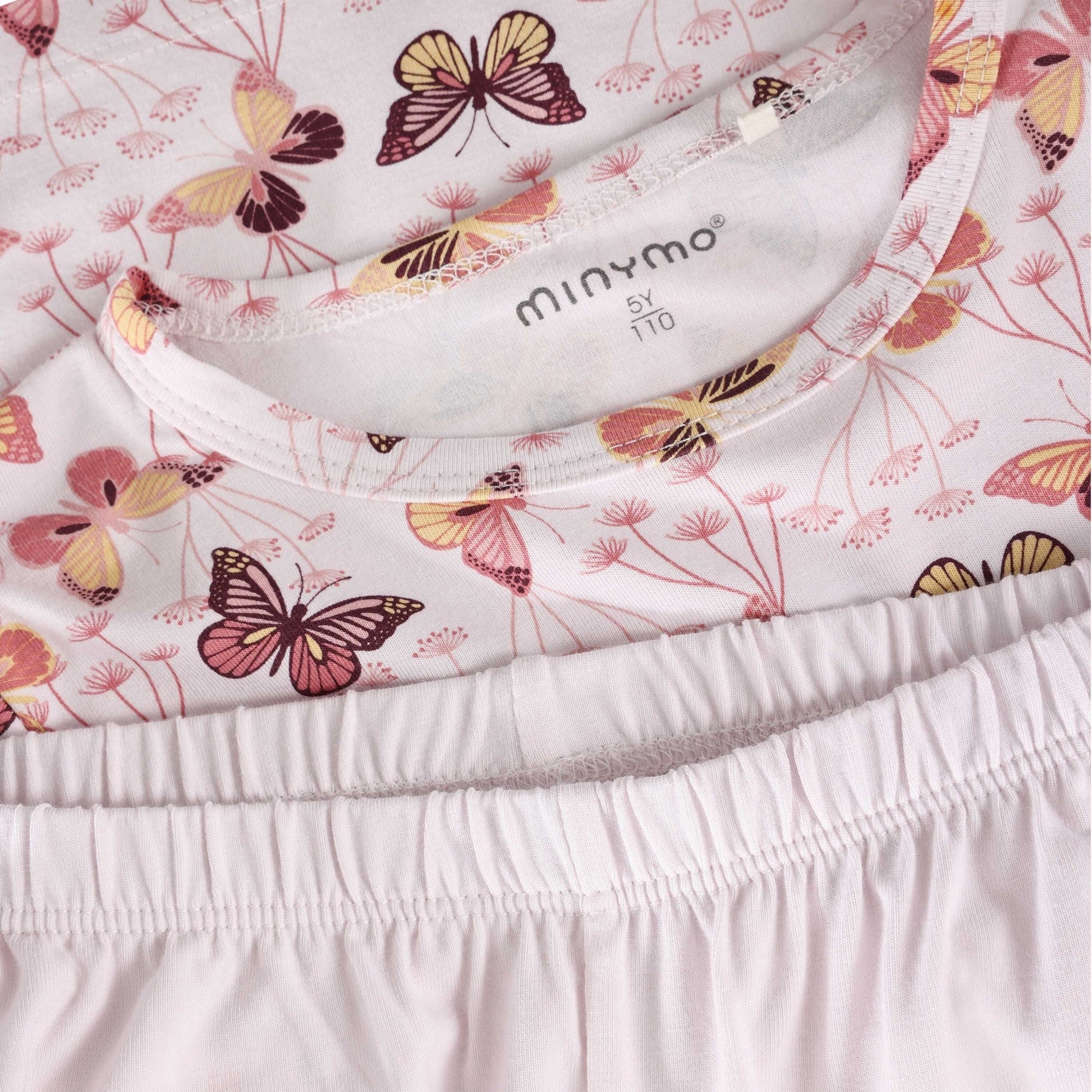 Detailaufnahme MINYMO Pyjama aus Bambus besonders weich im Bärechind Winterthur Schweiz