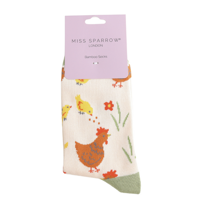 Miss Sparrow Bambus Socken mit Hühner- und Küken-Muster