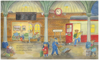 Maus am nächtlichen Bahnhof vor der Zugfahrt in die Berge im Kinderbuch von Alice Melvin
