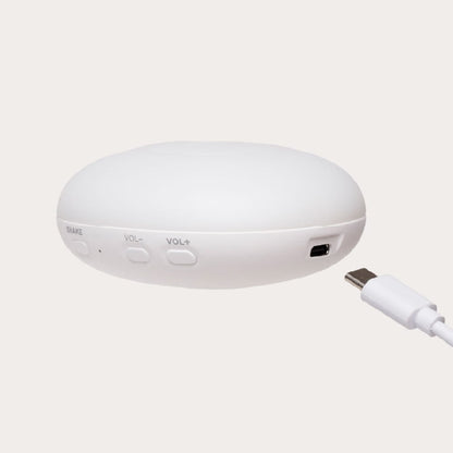 Moonie 2.0 Zubehör mit USB-C Ladekabel und Soundmodul – nachhaltige Einschlafhilfe mit aufladbarem Akku. In Winterthur, Zürich, Schweiz erhältlich.