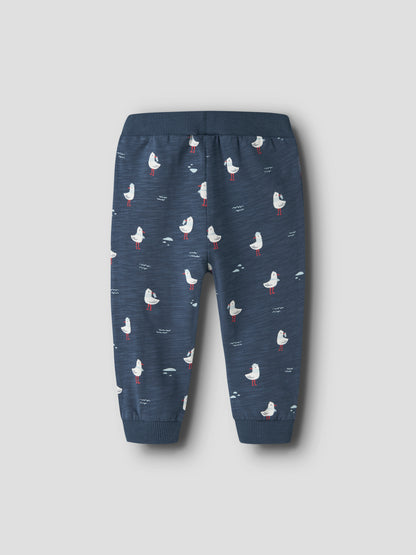Rückseite Babyhose mit Möwenmuster von NAME IT im Kinderladen Bärechind Winterthur