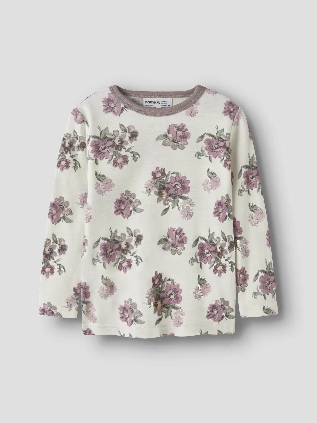 Name It Merino Langarmshirt in Snow White, Vorderansicht mit Blumenprint