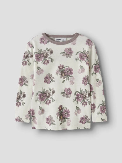 Name It Merino Langarmshirt in Snow White, Vorderansicht mit Blumenprint