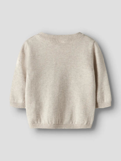 Rückansicht Strickpullover von NAME IT aus Bio-Baumwolle – Kinderladen Bärechind Winterthur Schweiz