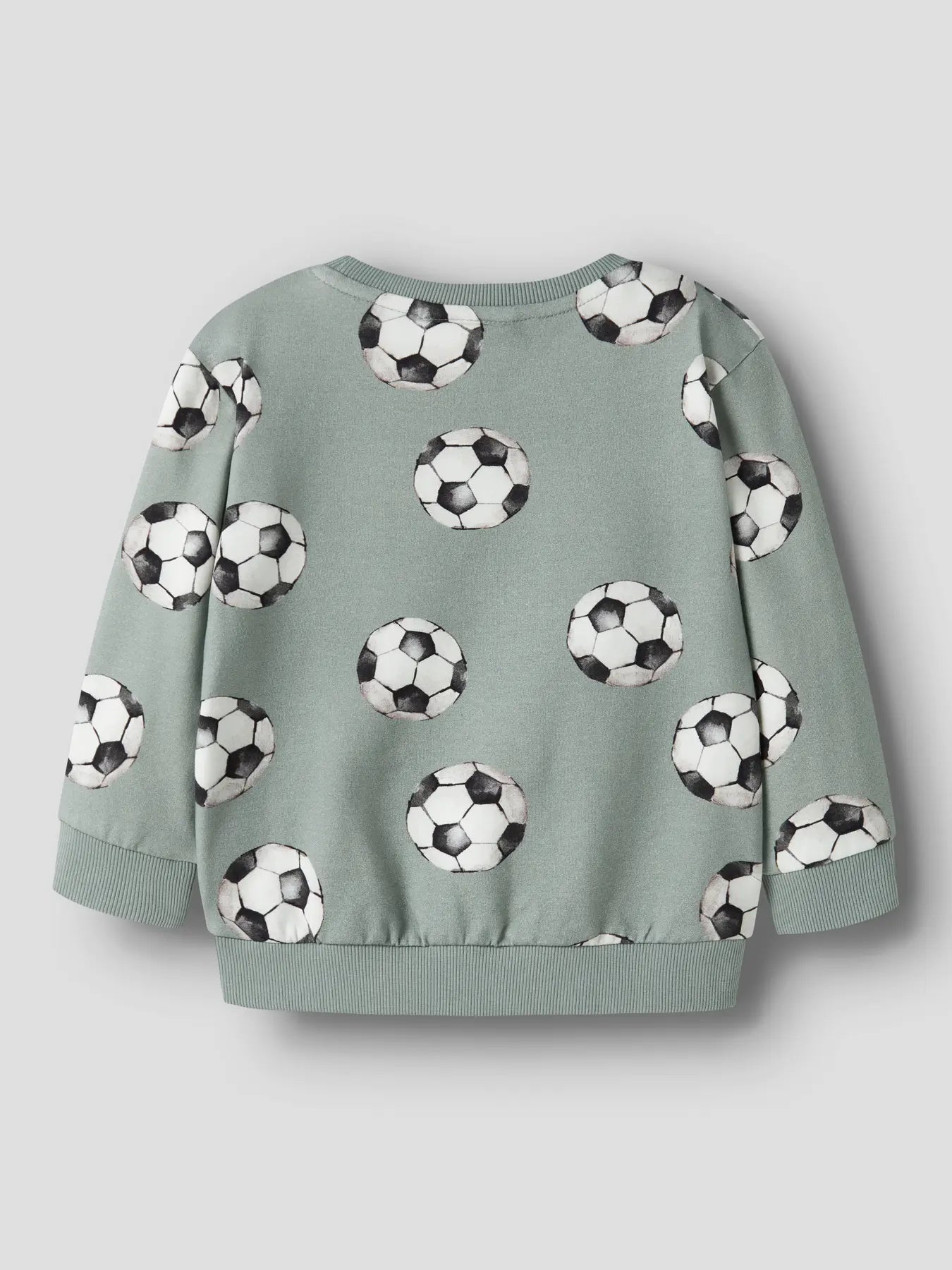 Rückansicht des NAME IT Sweatshirts mit Fussballprint in Desert Sage.