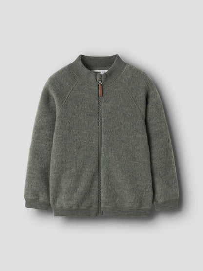Name it Wollfleece Cardigan in Mulled Basil, Vorderansicht