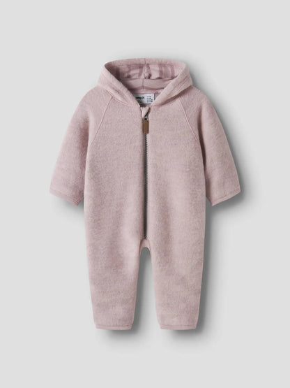 Name it Wollfleece Overall in Violet Ice, Vorderansicht