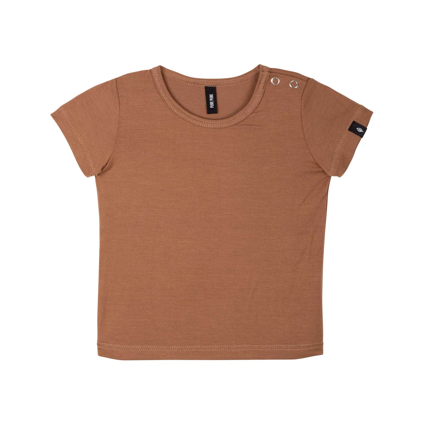 Pure Pure UV Babyshirt 50+ aus Tencel in Caramel mit Druckknöpfen im Bärechind Winterthur Schweiz.