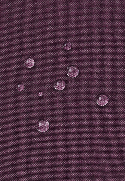 Bärechind Nahaufnahme des reflektierenden Prints auf den Reima Milne Fingerhandschuhen in Deep Purple