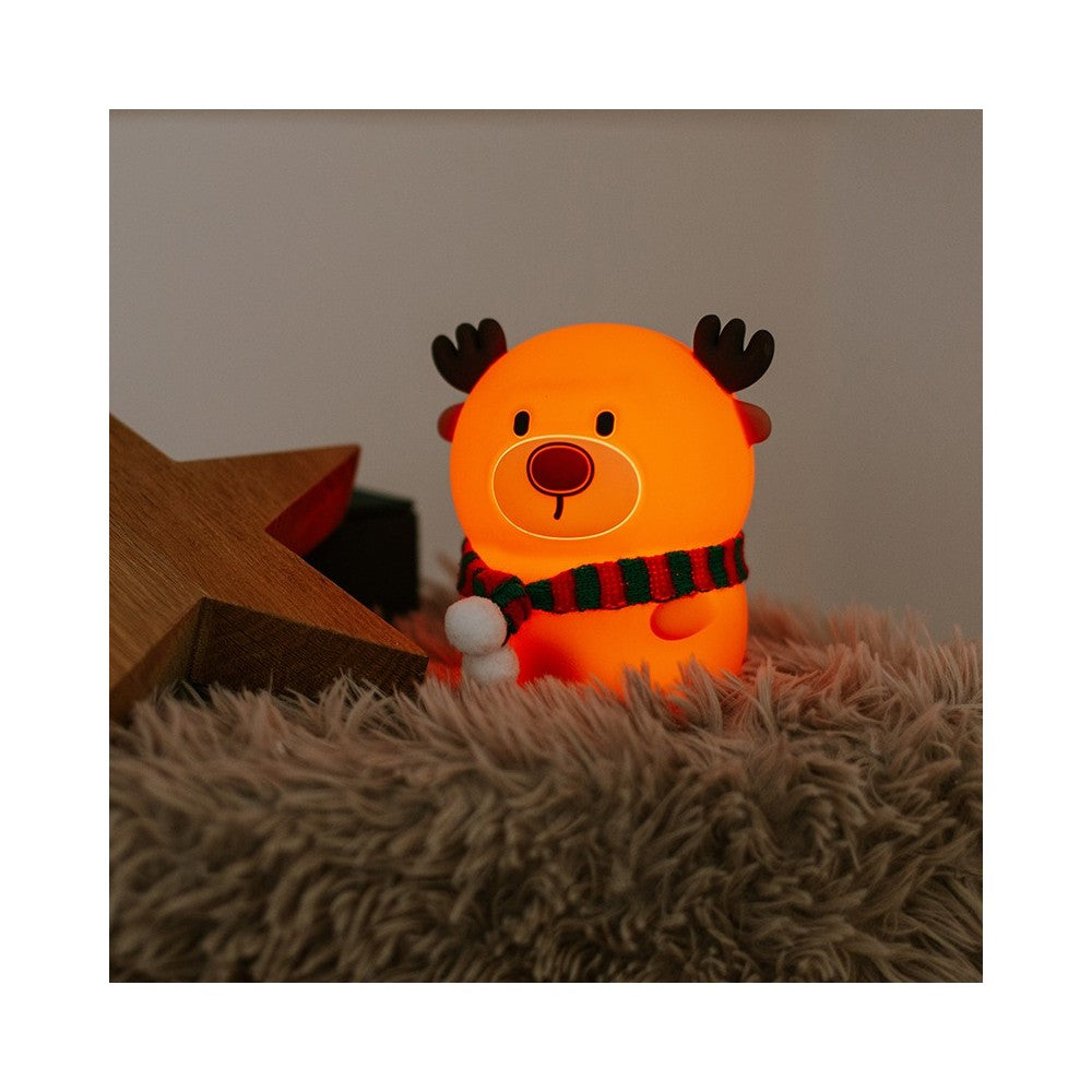 Verpackte Mary’s LED Rentierlampe, Weihnachtsnachtlicht mit Schal, erhältlich im Bärechind Winterthur Zürich Schweiz.