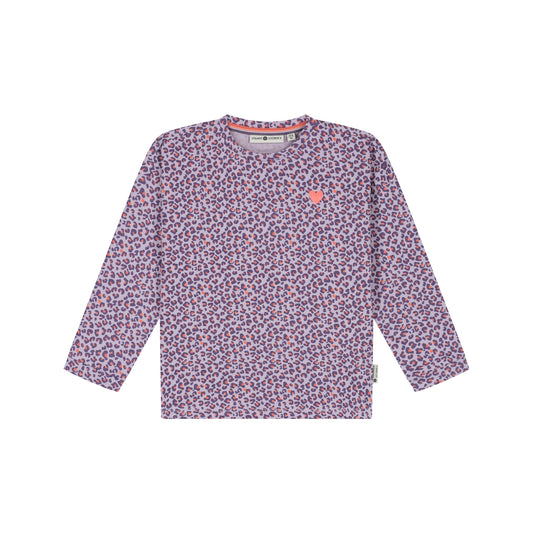 Langarmshirt mit Leomuster in Lila und Herz-Detail, Vorderansicht