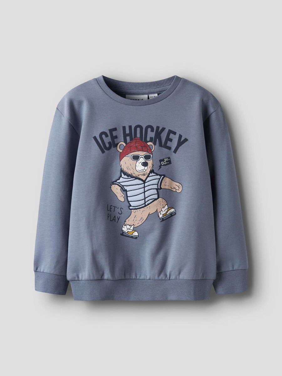 Alt-Text: Graues Sweatshirt aus Bio-Baumwolle mit Print, flachliegend. Zu kaufen bei Bärechind in Winterthur, Zürich Schweiz.