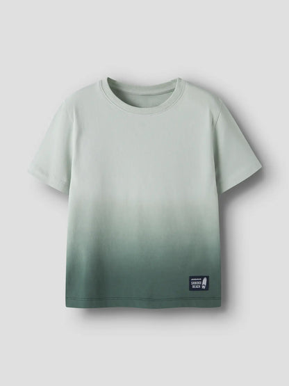 NAME IT Kinder T-Shirt aus Baumwolle mit Farbverlauf in Grün, im Bärechind Winterthur Zürich Schweiz kaufen