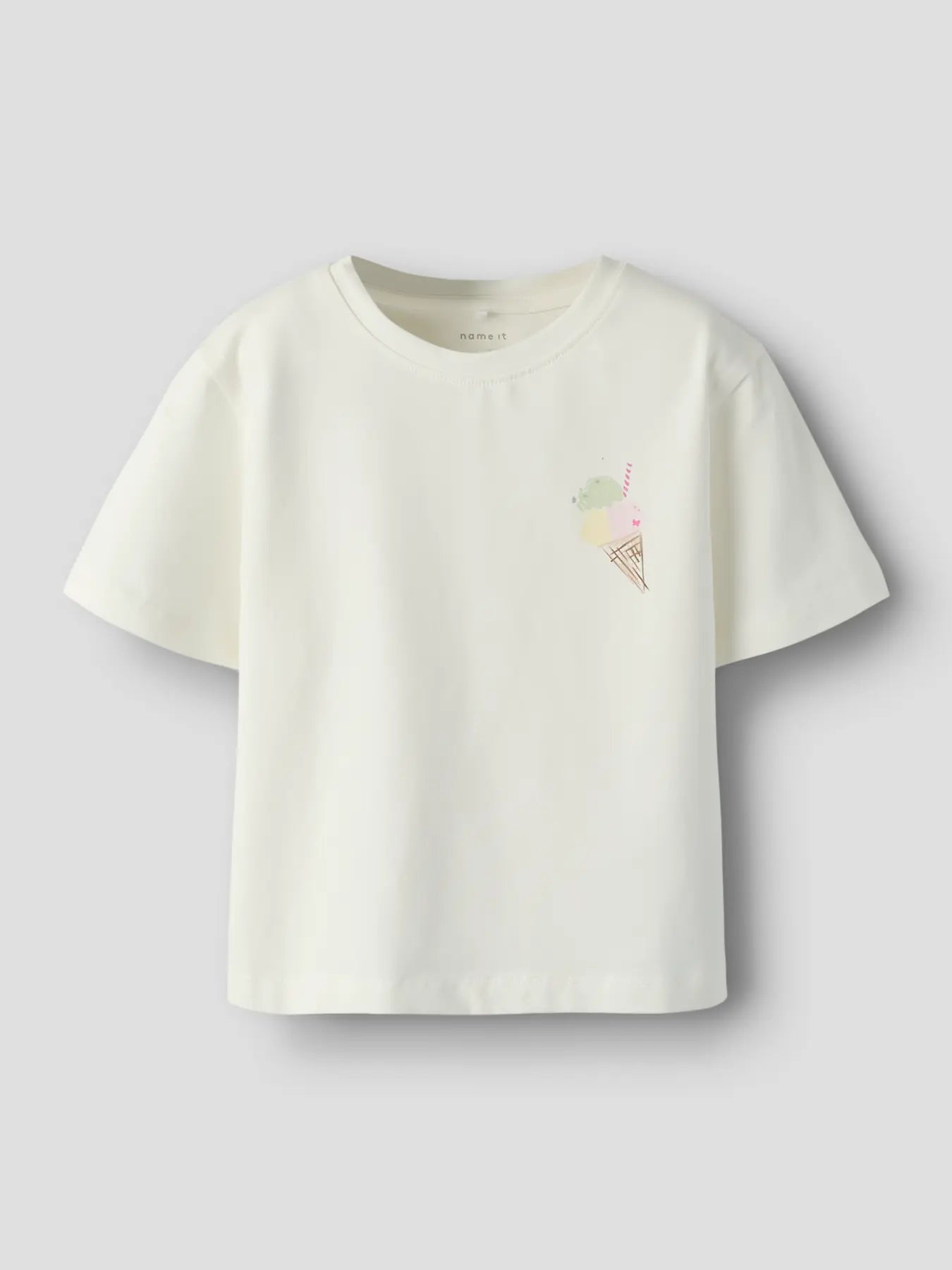 Cremeweisses Kinder T-Shirt aus Baumwolle mit Eis Motiv vorne, erhältlich bei Bärechind Winterthur Zürich Schweiz.