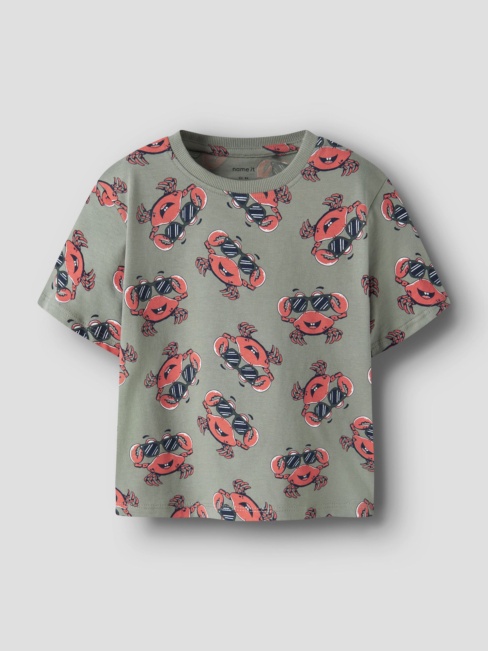 Kinder T-Shirt mit Krabbenmuster aus Bio Baumwolle von NAME IT erhältlich bei Bärechind Kinderladen Winterthur Zürich Schweiz