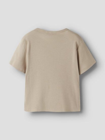 LIL’ATELIER T-Shirt aus Bio-Baumwolle Rückseite beige im Bärechind Winterthur Zürich Schweiz.