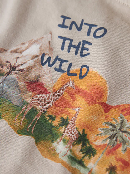 Detail Kinder T-Shirt mit Safarimotiv aus Baumwolle im Bärechind Winterthur, Zürich, Schweiz